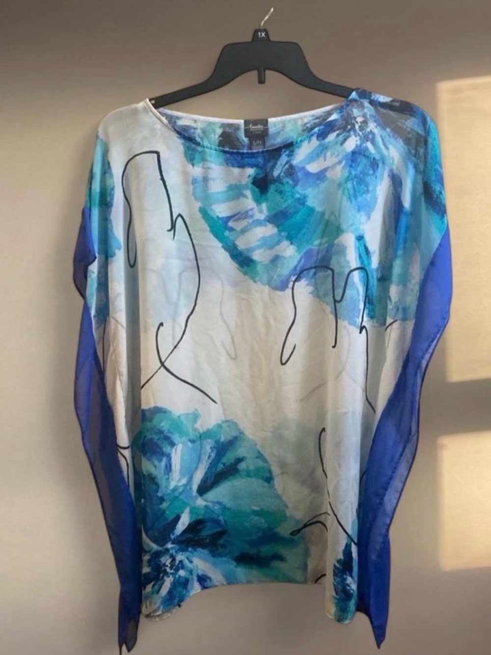 Chico’s Travelers Collection Ocean Blue Abstract Flowy Vacation Top Size L/XL